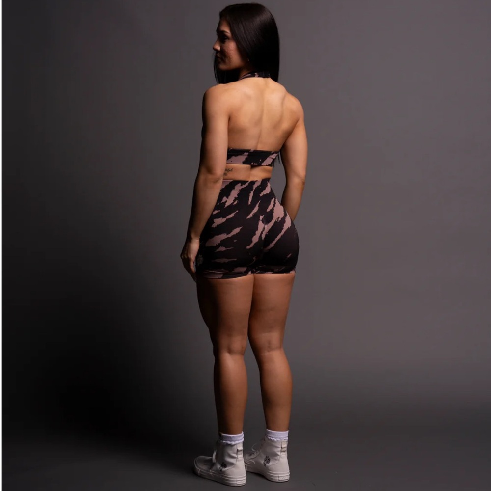 WOLVES FOREVER EVERSON SEAMLESS “VALENCOURT" SHORTS IN PURPLE DUSK NATIVE CAMO